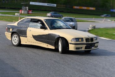 BMW 3er (E36) Coupé beige-schwarz