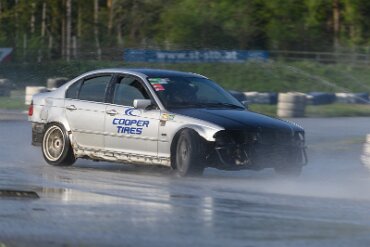 BMW 3er (E46) Limousine silber Team Cooper-Tires